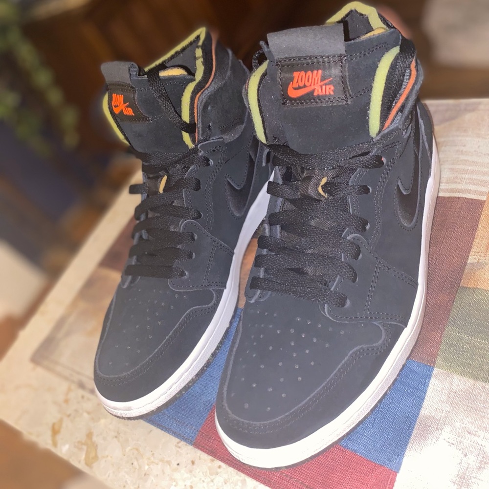 Women’s Jordan 4’s